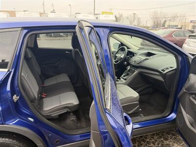 2014 Ford Escape SE   - Photo 9 - East Dundee, IL 60118