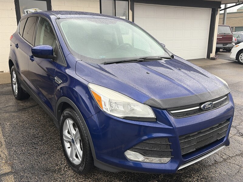 2014 Ford Escape SE   - Photo 1 - East Dundee, IL 60118