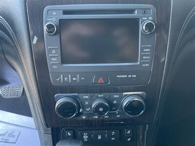 2016 Chevrolet Traverse LT - Photo 15 - East Dundee, IL 60118