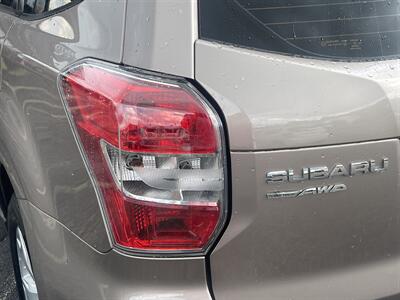2015 Subaru Forester 2.5i   - Photo 20 - East Dundee, IL 60118