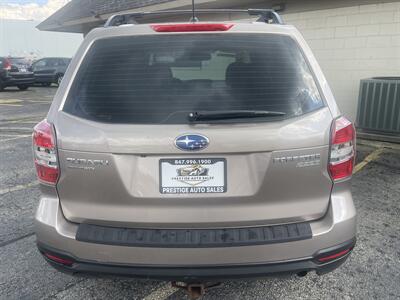 2015 Subaru Forester 2.5i   - Photo 6 - East Dundee, IL 60118