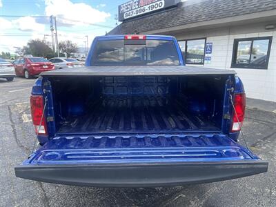 2017 RAM 1500 Big Horn - Photo 8 - East Dundee, IL 60118