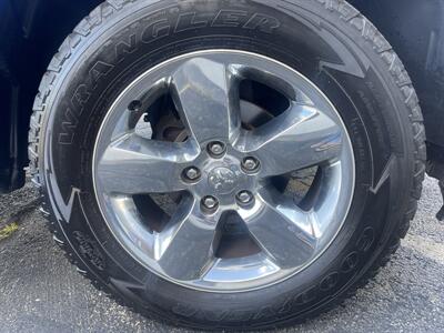 2017 RAM 1500 Big Horn - Photo 23 - East Dundee, IL 60118