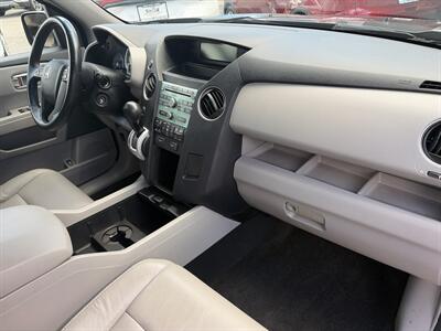2011 Honda Pilot EX-L   - Photo 16 - East Dundee, IL 60118