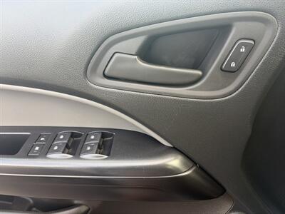 2022 Chevrolet Colorado Work Truck - Photo 18 - East Dundee, IL 60118