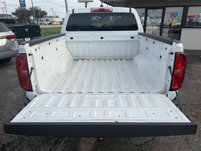 2022 Chevrolet Colorado Work Truck - Photo 8 - East Dundee, IL 60118
