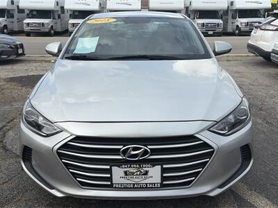 2018 Hyundai Elantra SE   - Photo 2 - East Dundee, IL 60118
