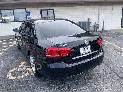 2015 Volkswagen Passat 1.8T Limited Edition   - Photo 5 - East Dundee, IL 60118