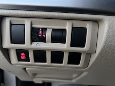 2018 Subaru Outback 2.5i   - Photo 17 - East Dundee, IL 60118