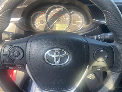 2015 Toyota Corolla LE   - Photo 13 - East Dundee, IL 60118