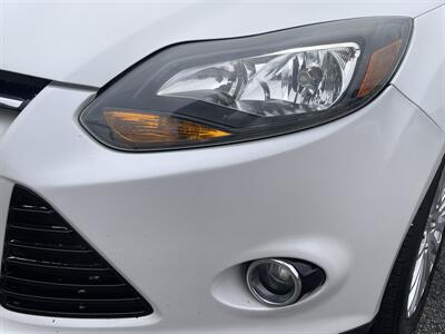 2012 Ford Focus Titanium   - Photo 23 - East Dundee, IL 60118
