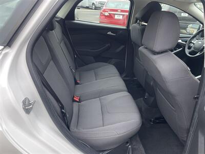 2012 Ford Focus Titanium   - Photo 10 - East Dundee, IL 60118