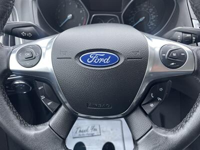 2012 Ford Focus Titanium   - Photo 14 - East Dundee, IL 60118