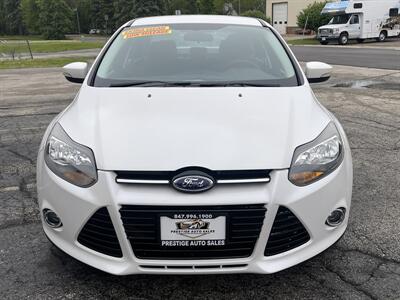 2012 Ford Focus Titanium   - Photo 2 - East Dundee, IL 60118