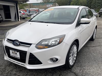 2012 Ford Focus Titanium   - Photo 3 - East Dundee, IL 60118
