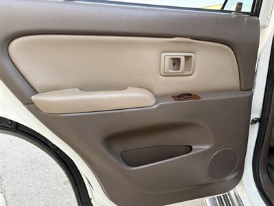 2000 Toyota 4Runner V6 Limited  With New Timing Belt And Water Pump - Photo 25 - Irvine, CA 92614