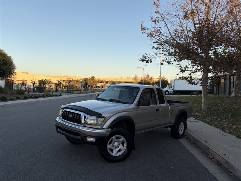 2002 Toyota Tacoma PreRunner V6 Extra Cab  With New Timing Belt And Water Pump - Photo 1 - Irvine, CA 92614