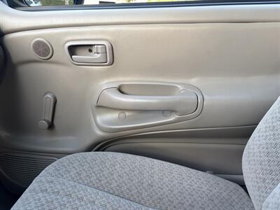 2006 Toyota Tundra V6 Standard Cab  Timing Chain Super Low Miles - Photo 19 - Irvine, CA 92614