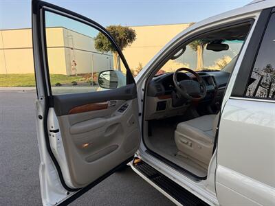 2004 Lexus GX 470 4WD  With New Timing Belt And Water Pump - Photo 13 - Irvine, CA 92614