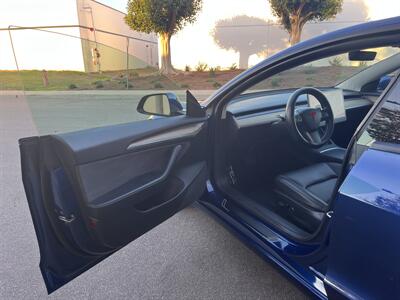 2021 Tesla Model 3 Long Range  Dual Motor With Navigation, Back Up Camera And Leather - Photo 16 - Irvine, CA 92614
