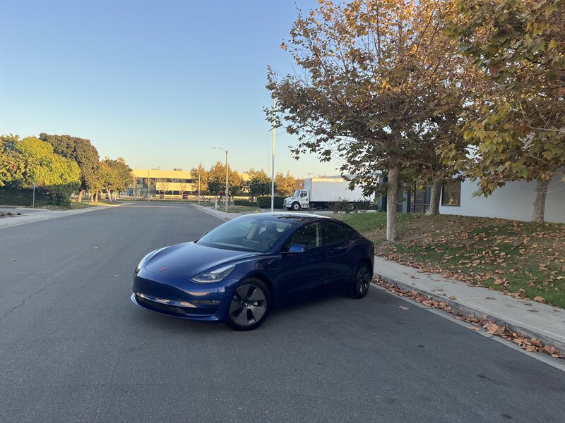 2021 Tesla Model 3 Long Range Dual Motor With Navigation, Back Up Camera And Leather - Photo 1 - Irvine, CA 92614