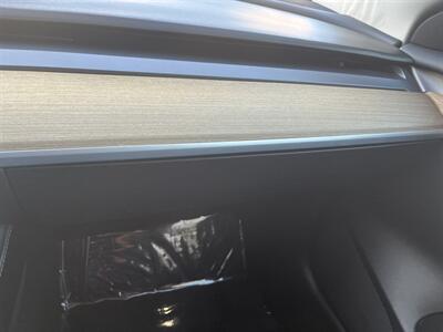 2021 Tesla Model 3 Long Range  Dual Motor With Navigation, Back Up Camera And Leather - Photo 25 - Irvine, CA 92614