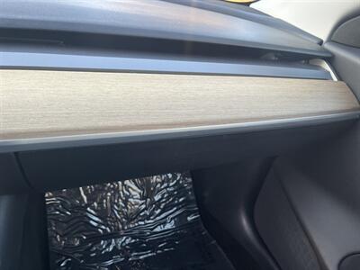 2018 Tesla Model 3 Mid Range  With Navigation, Back Up Camera And Leather - Photo 22 - Irvine, CA 92614