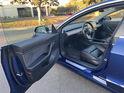 2018 Tesla Model 3 Mid Range  With Navigation, Back Up Camera And Leather - Photo 12 - Irvine, CA 92614