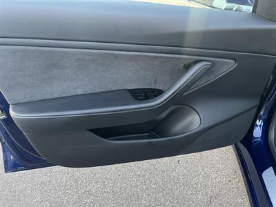 2018 Tesla Model 3 Mid Range  With Navigation, Back Up Camera And Leather - Photo 13 - Irvine, CA 92614