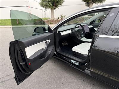 2018 Tesla Model 3 Mid Range  With Leather, Navigation & Back Up Camera - Photo 12 - Irvine, CA 92614