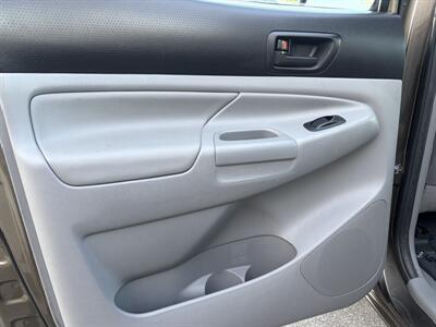 2012 Toyota Tacoma V6  4WD Double Cab Timing Chain - Photo 23 - Irvine, CA 92614