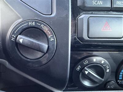 2012 Toyota Tacoma V6  4WD Double Cab Timing Chain - Photo 18 - Irvine, CA 92614