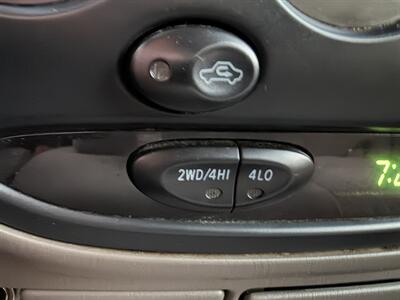 2006 Toyota Tundra 4WD SR5 Double Cab  Timing Belt Has Been Changed - Photo 20 - Irvine, CA 92614