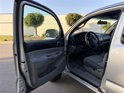 2008 Toyota Tacoma PreRunner V6  Timing chain Extended Cab - Photo 12 - Irvine, CA 92614