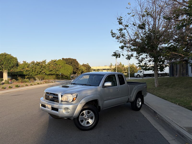 2008 Toyota Tacoma PreRunner V6  Timing chain Extended Cab