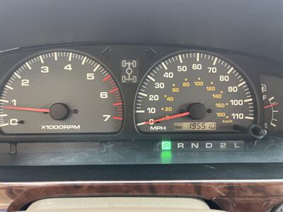 2002 Toyota 4Runner Limited V6  4WD Timing Belt Has Been Replaced - Photo 18 - Irvine, CA 92614