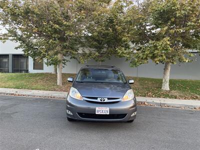 2009 Toyota Sienna XLE Timing Chain  With Leather, Navigation & Back Up Camera - Photo 3 - Irvine, CA 92614