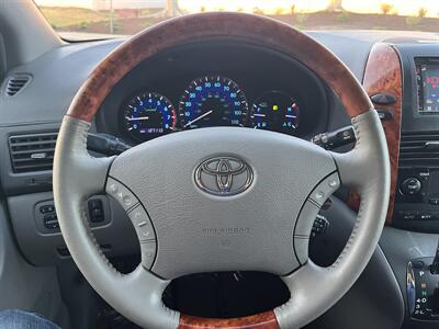 2009 Toyota Sienna XLE Timing Chain  With Leather, Navigation & Back Up Camera - Photo 15 - Irvine, CA 92614