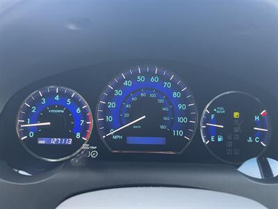 2009 Toyota Sienna XLE Timing Chain  With Leather, Navigation & Back Up Camera - Photo 16 - Irvine, CA 92614
