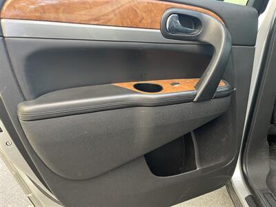 2011 Buick Enclave CXL-1  With Sun Roof,Leather, Back Up Camera - Photo 25 - Irvine, CA 92614