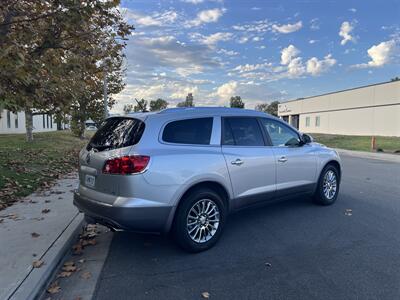 2011 Buick Enclave CXL-1  With Sun Roof,Leather, Back Up Camera - Photo 4 - Irvine, CA 92614