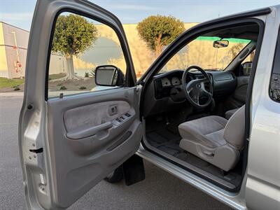 2001 Toyota Tacoma Prerunner V6  Timing Belt Has Been Replaced - Photo 11 - Irvine, CA 92614