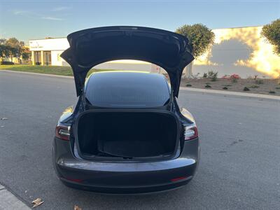 2019 Tesla Model 3 Long Range AWD Dual Motor With Navigation, Back Up Camera And Leather - Photo 6 - Irvine, CA 92614
