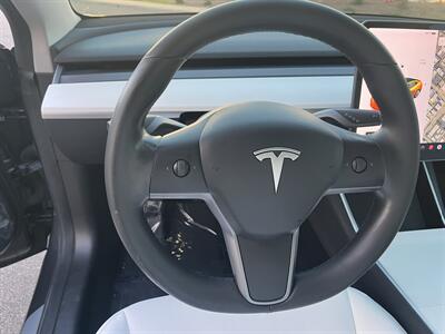 2019 Tesla Model 3 Long Range AWD Dual Motor With Navigation, Back Up Camera And Leather - Photo 15 - Irvine, CA 92614
