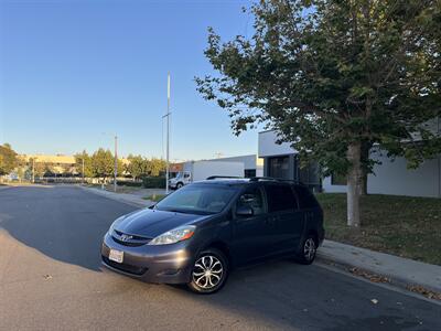 2006 Toyota Sienna LE 7 Passenger  Timing Belt Has Been Replaced - Photo 30 - Irvine, CA 92614