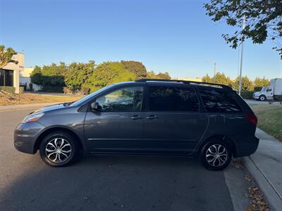 2006 Toyota Sienna LE 7 Passenger  Timing Belt Has Been Replaced - Photo 7 - Irvine, CA 92614