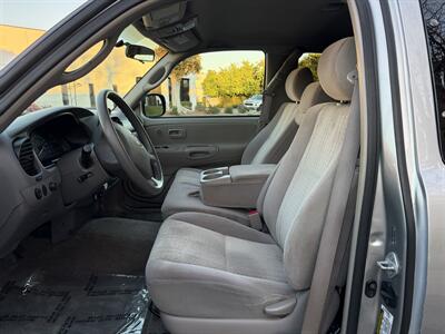 2006 Toyota Tundra SR5  Access Cab Timing Chain Low Miles - Photo 13 - Irvine, CA 92614