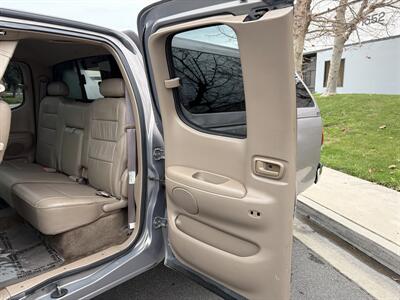 2002 Toyota Tundra 4WD Limited V8 Access Cab  With New Timing Belt & Water Pump - Photo 23 - Irvine, CA 92614