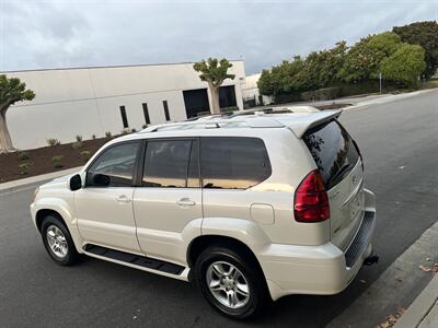 2007 Lexus GX 470 4WD SUV  With New Timing Belt & Water Pump - Photo 10 - Irvine, CA 92614