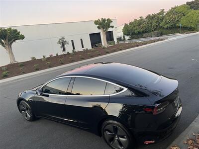 2018 Tesla Model 3 Long Range  Included $4000 IRS Tax Credit With Navigation, Back Up Camera And Leather - Photo 10 - Irvine, CA 92614